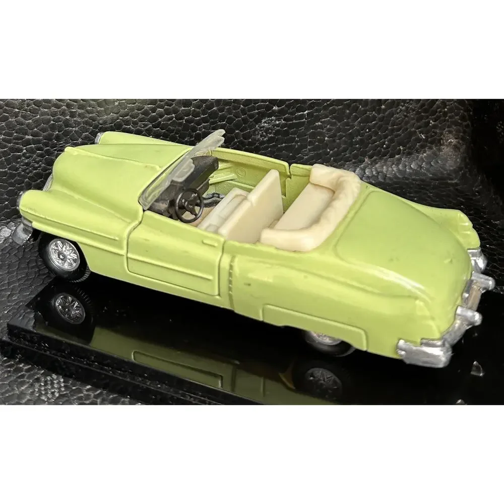 A8 Vintage Diecast Convertible Car Lime Green 1950s Style w/ Case Thailand Made
